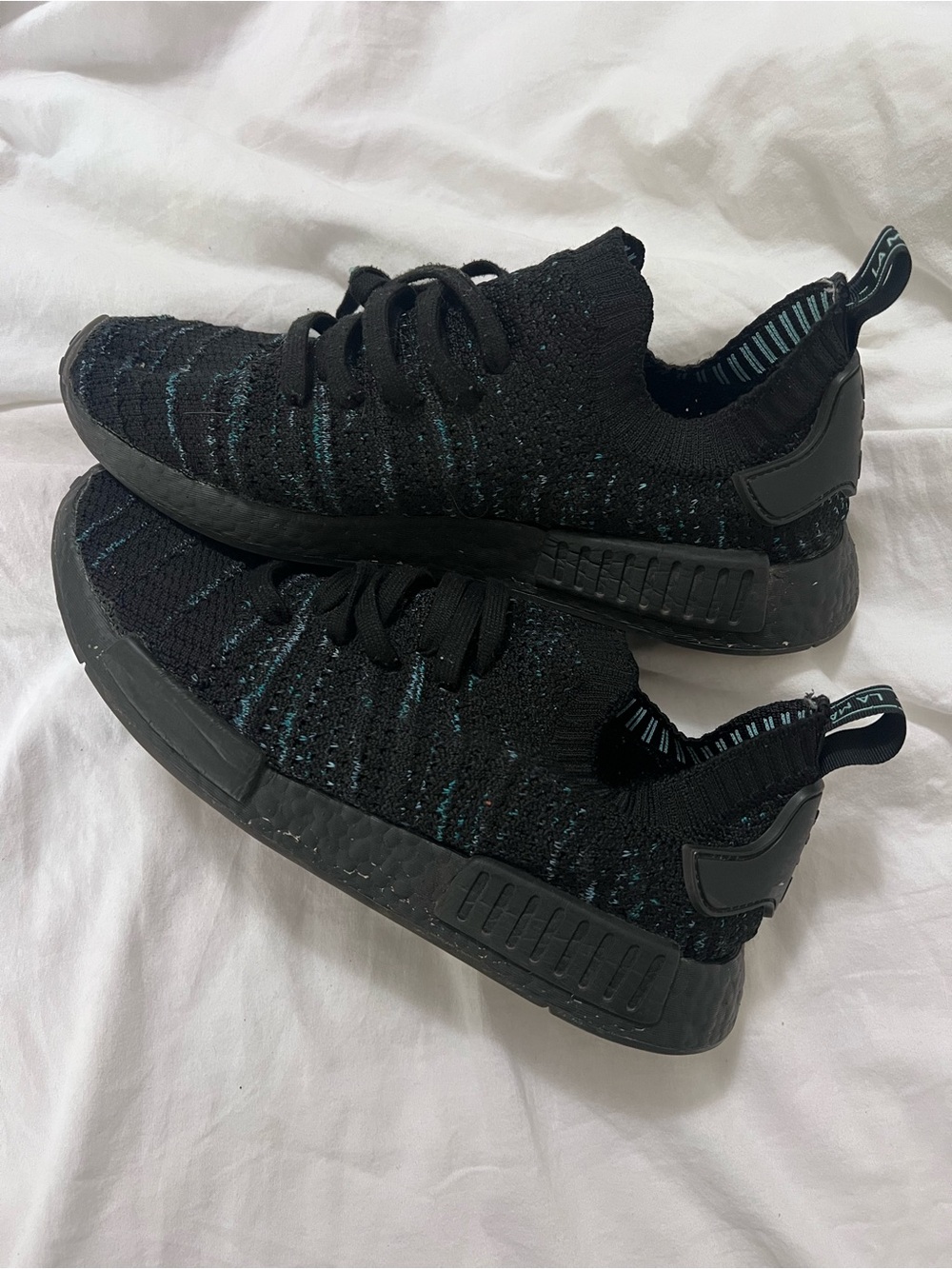 Adidas NMD R1 STLT Parley Core Black Blue Spirit AQ0943 Men's 10.5 Boost Used